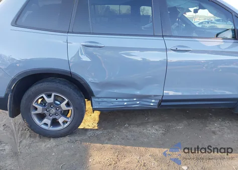 2023 Honda Passport Awd Trailsport from USA, damaged, VIN 5FNYF8H6XPB026111